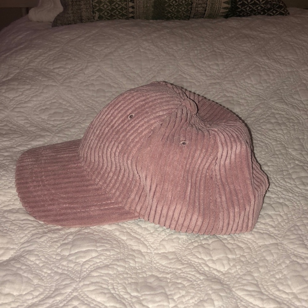 Cute baseball cap!